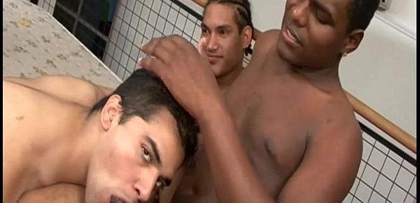  Get ready for your first hardcore gay threesome